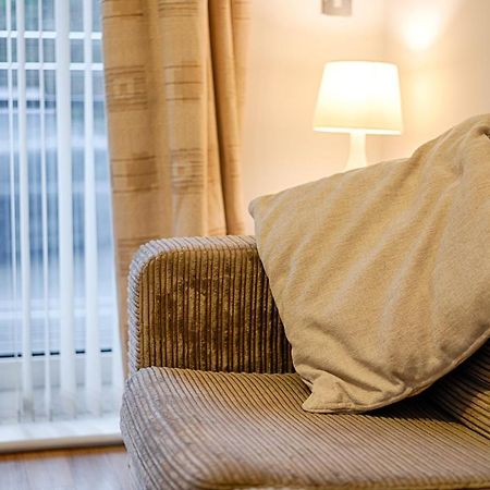Apartamento Parking, Balcony, Fully Equipped Kitchen Swansea Exterior foto