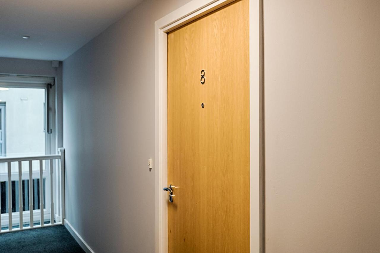 Apartamento Parking, Balcony, Fully Equipped Kitchen Swansea Exterior foto