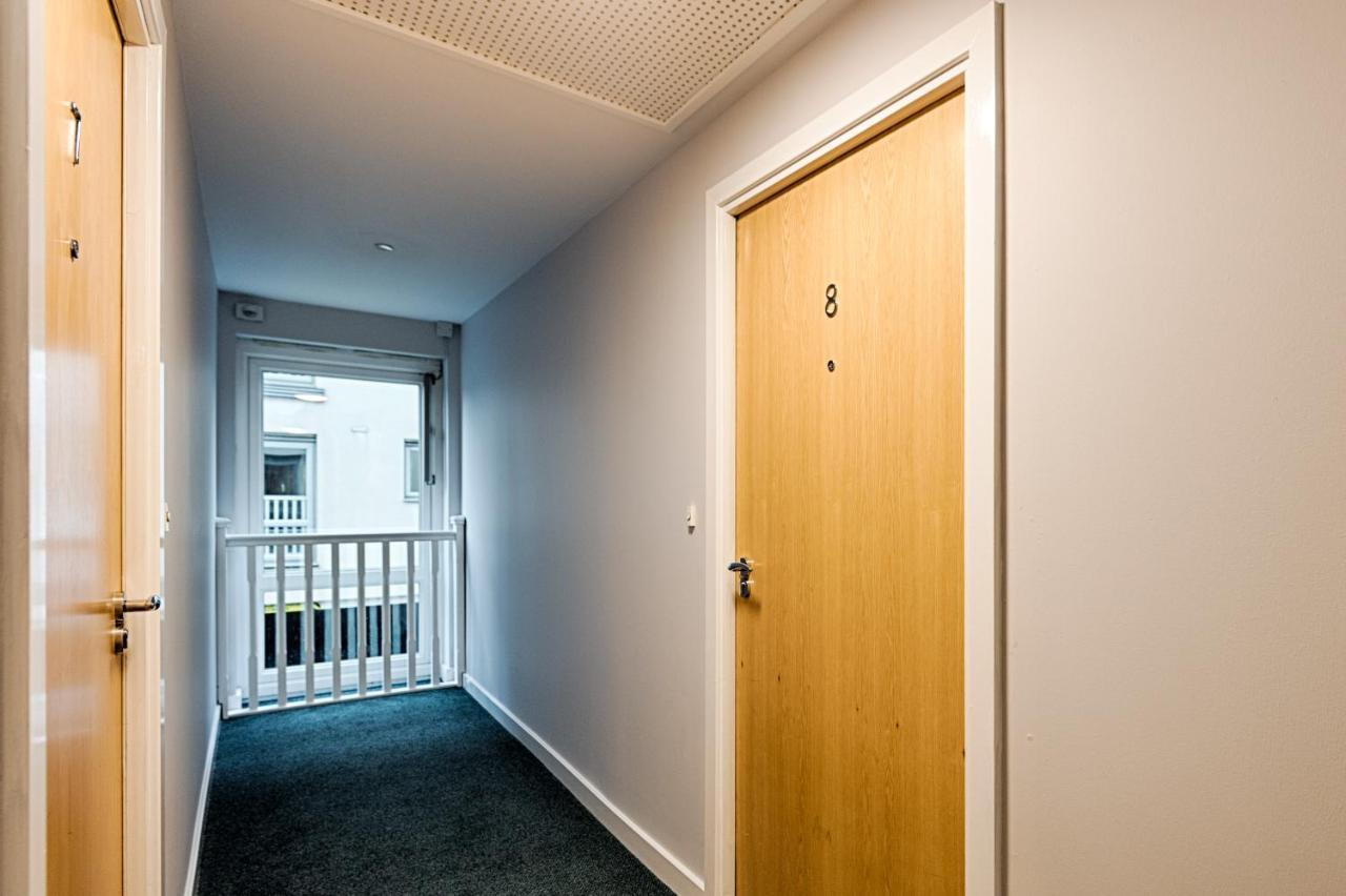 Apartamento Parking, Balcony, Fully Equipped Kitchen Swansea Exterior foto